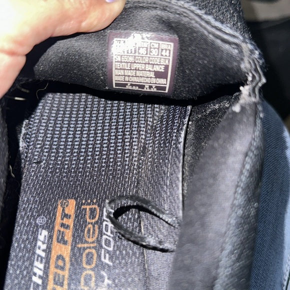 Sketchers relaxed fit air cooled memory foam slip on shoes size 12 black & grey - Picture 7 of 7